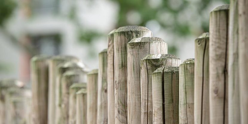 Fence Designs for your Backyard